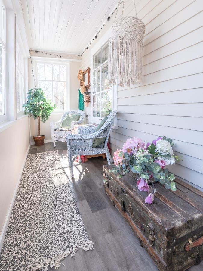 Craftsman'S Loft - Heritage Charm - Ac - 5 Min Dt Calgary Ngoại thất bức ảnh